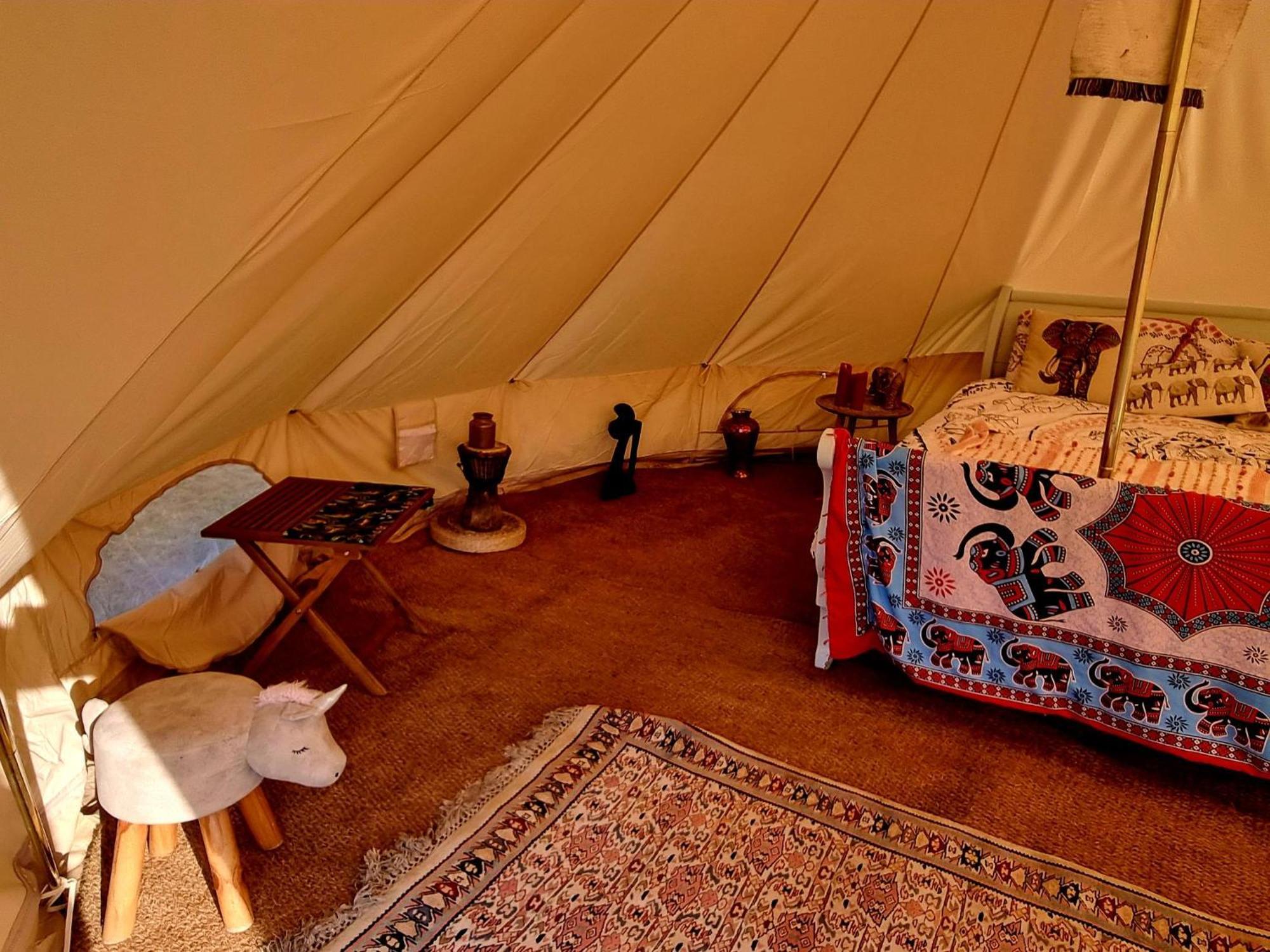 Secret Garden Glamping African Themed Tent Newark-on-Trent  Ngoại thất bức ảnh